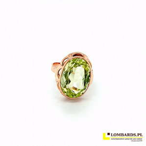 złoty pierścień z zielonym...