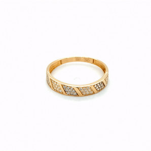 Złoty elegancki pierścionek