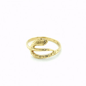 Złoty pierścionek wąż