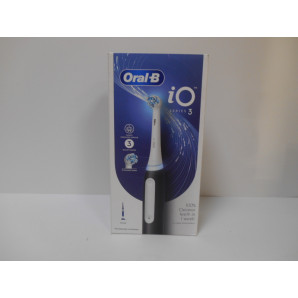 szczoteczka Oral B IO3