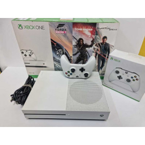 Konsola Xbox One z padem 500GB